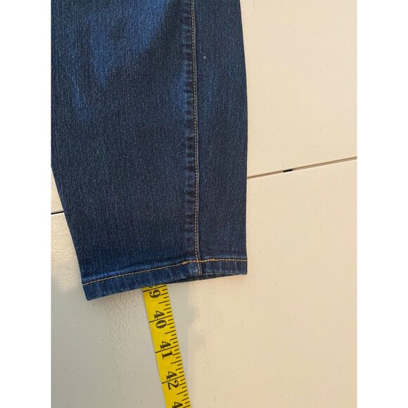 Torrid Denim Womens Jeans 16R Medium Wash - Picture 7 of 10